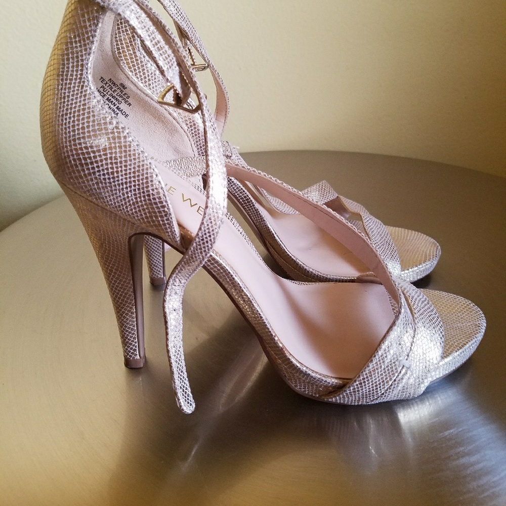Shoes - Picture 2 of 2